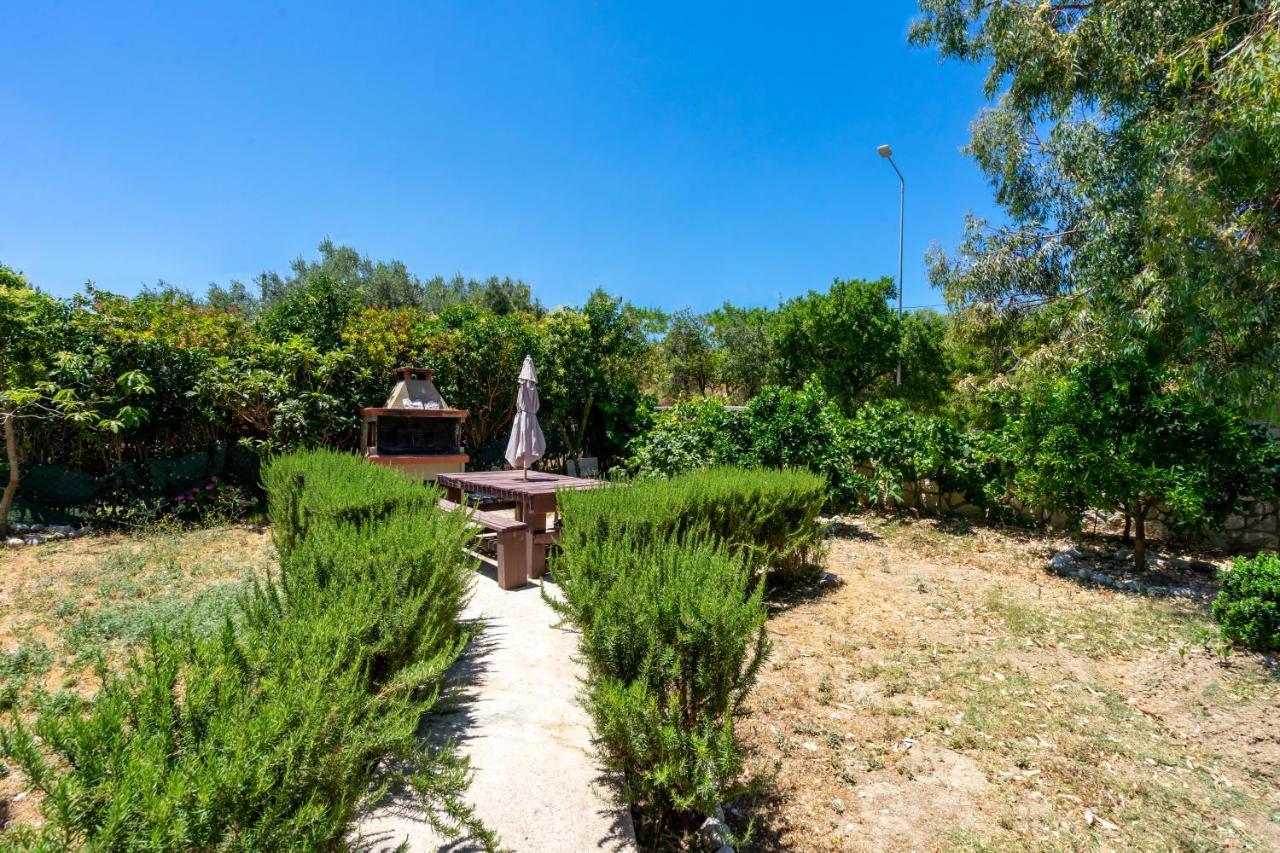 Aristos Garden Apartments Kalithies Extérieur photo