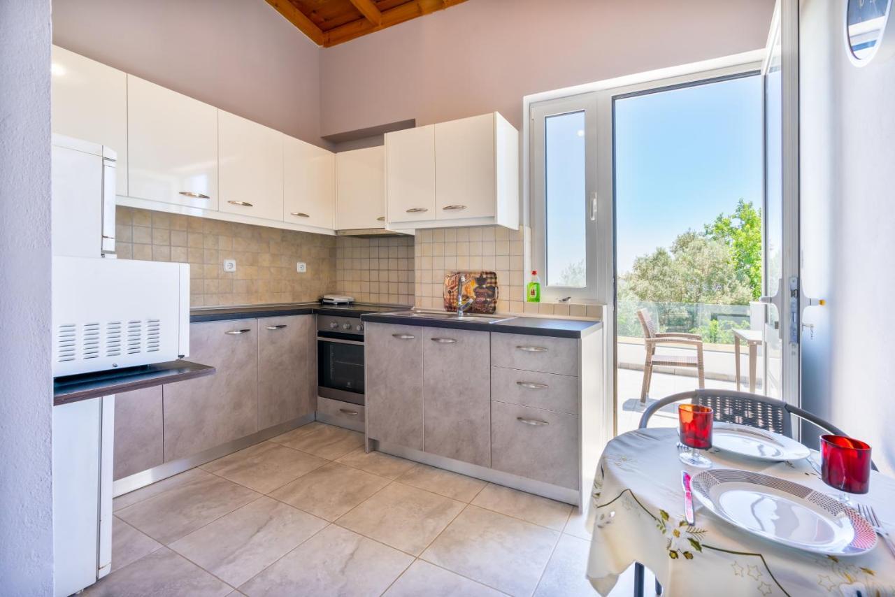 Aristos Garden Apartments Kalithies Extérieur photo