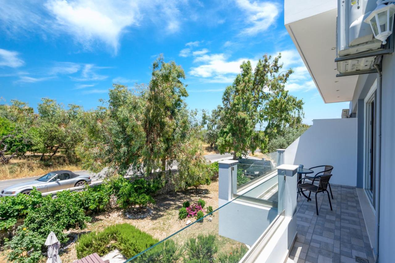 Aristos Garden Apartments Kalithies Extérieur photo